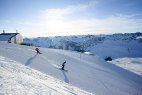 TheCrib Arosa